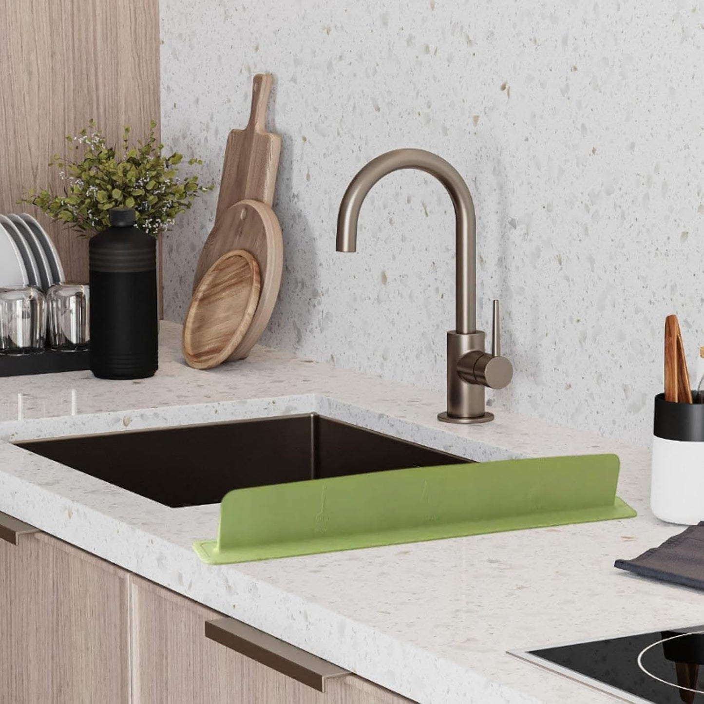 Silicone Kitchen Island Sink Backsplash Guard